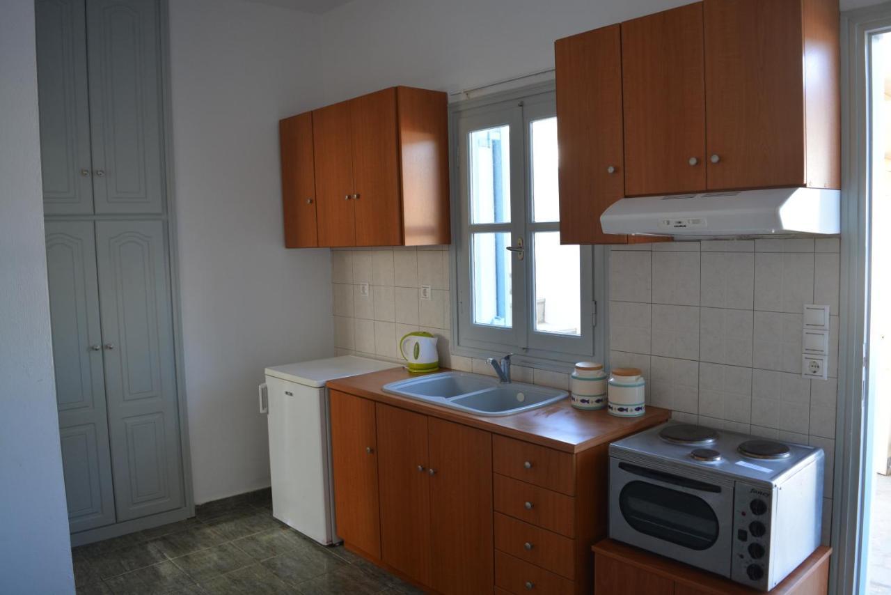 Klados Studios & Apartments Cherronisos  Exteriör bild