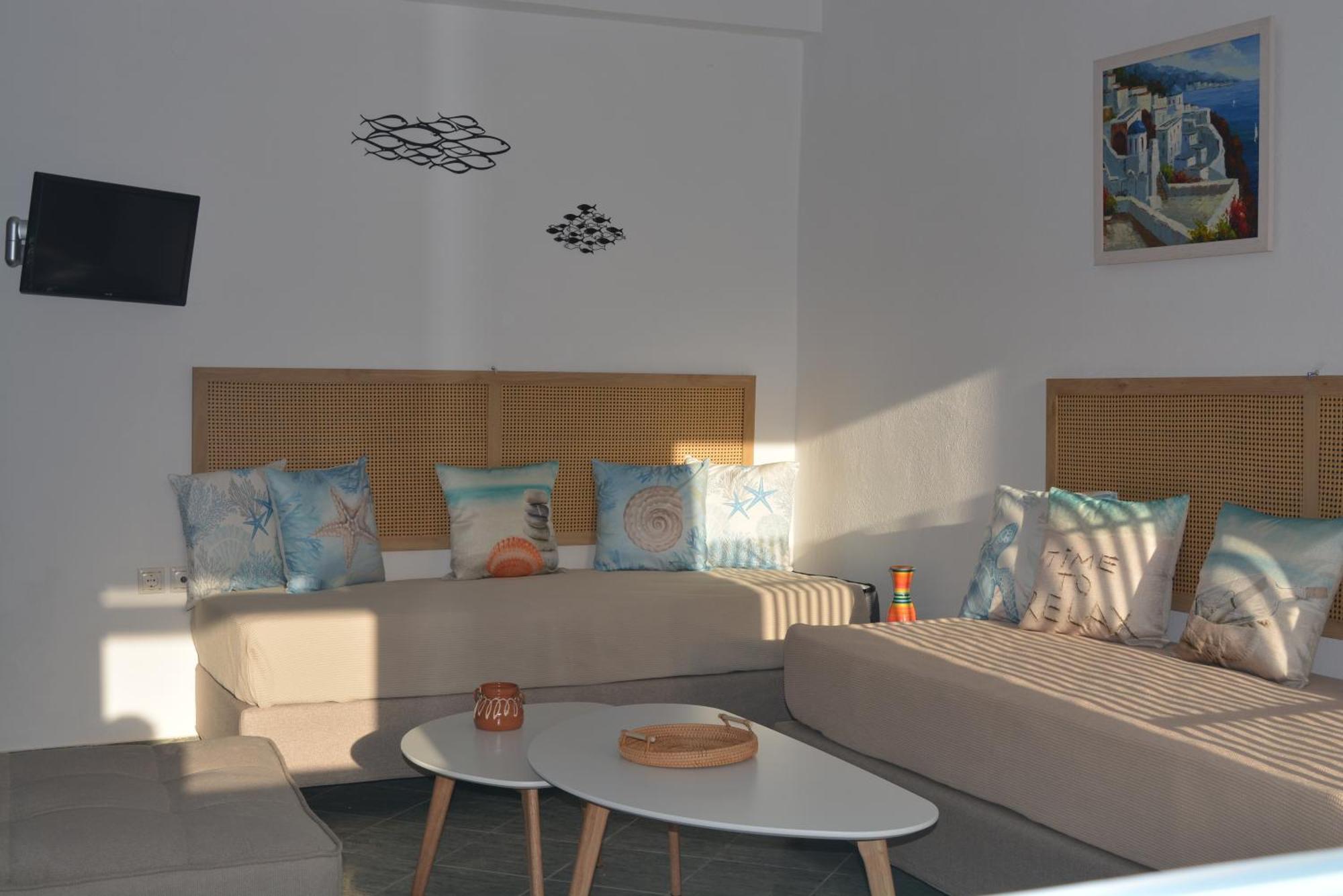 Klados Studios & Apartments Cherronisos  Exteriör bild