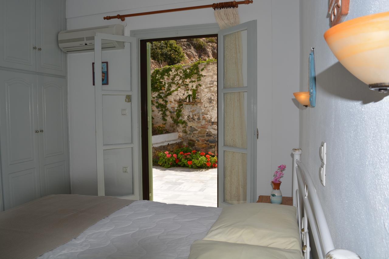 Klados Studios & Apartments Cherronisos  Exteriör bild