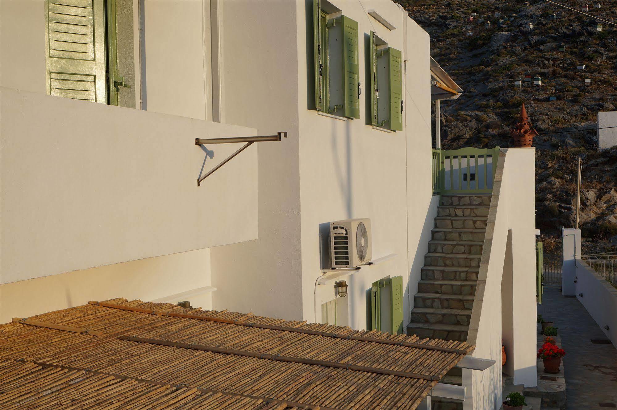 Klados Studios & Apartments Cherronisos  Exteriör bild